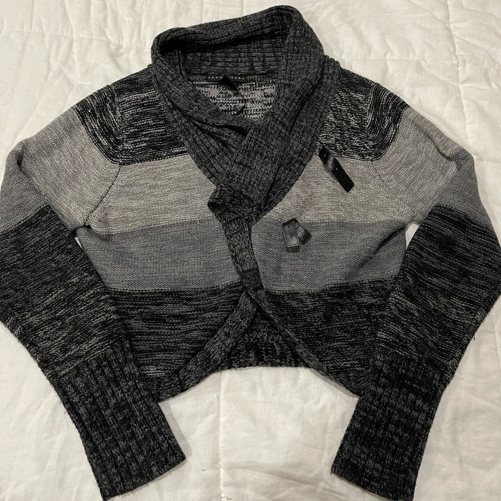 ☕️Apostrophe Crop Sweater ☕️NWOT
